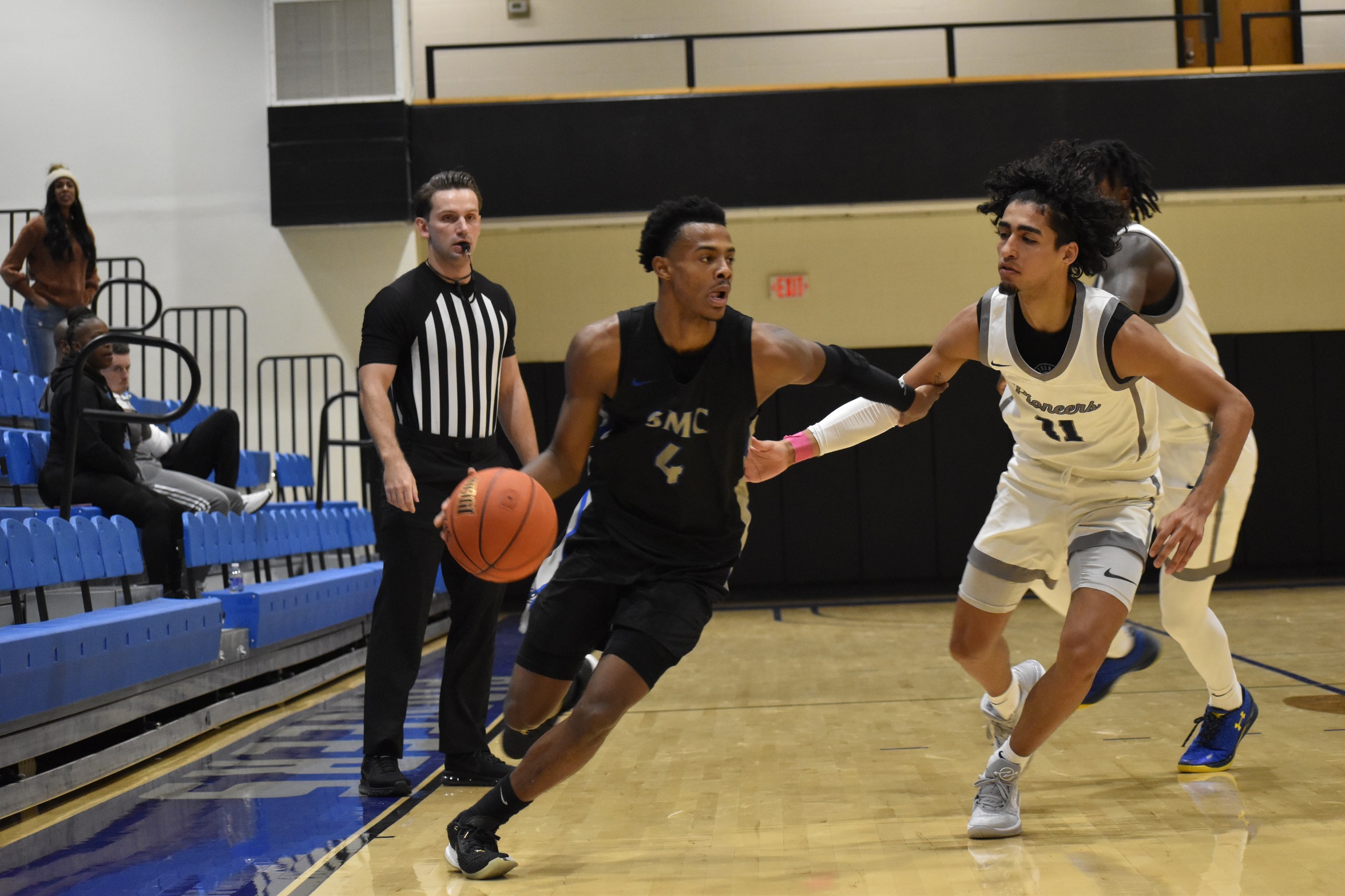 Men's Basketball Suffers Tough Loss Against Indian River