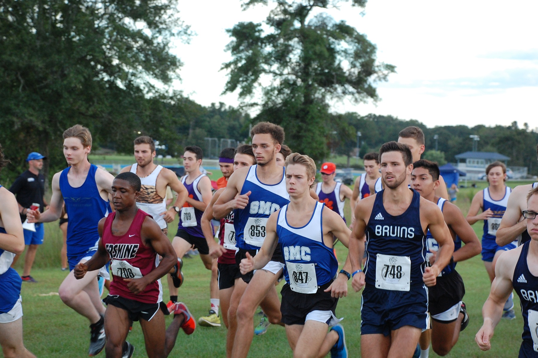 Men and Women's Cross Country are Running Hard into the 19-20 Season