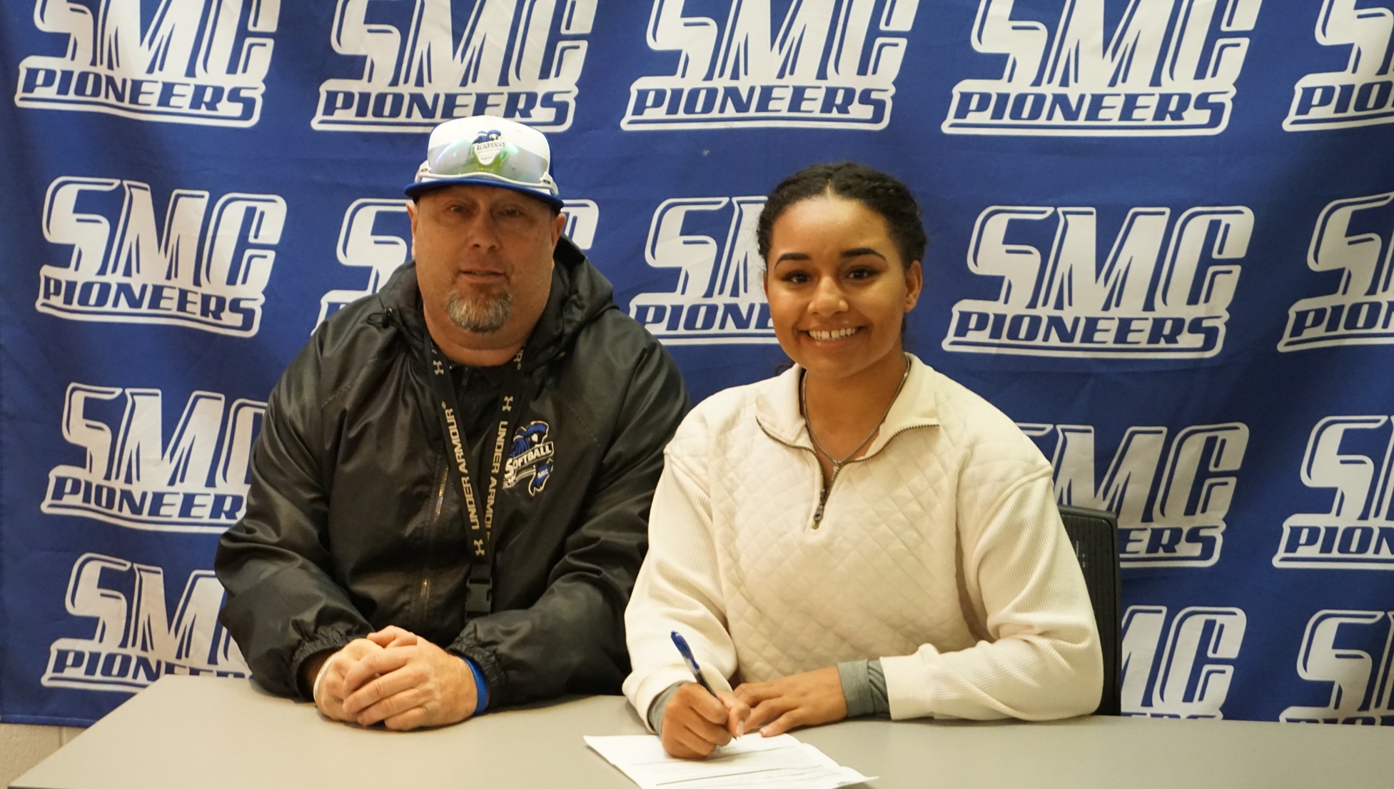SMC Softball Signs Dienna White, Transfer from PC in Arizona