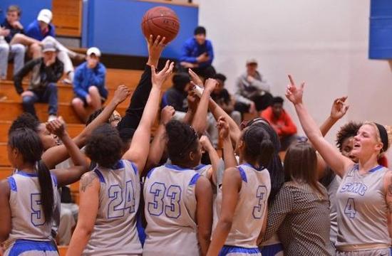 Lady Pioneers collect Region X Awards