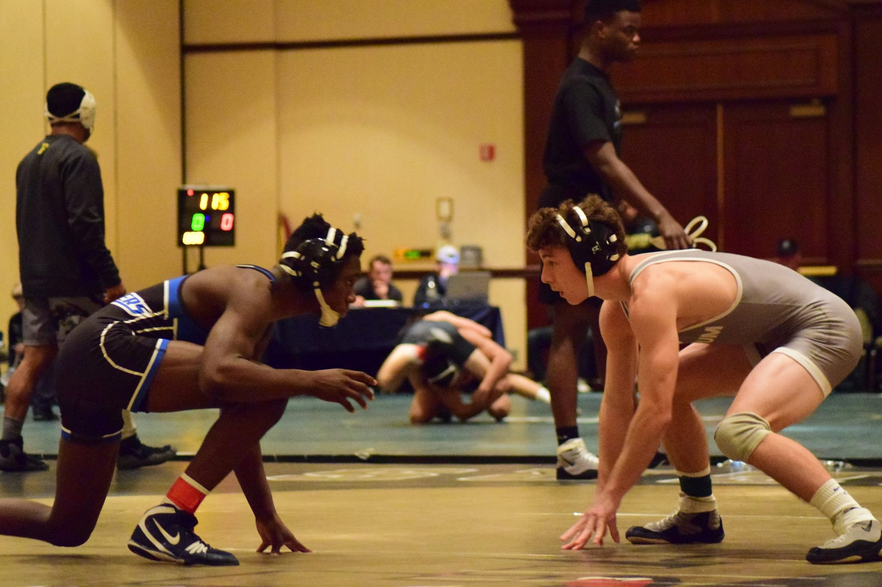 SMC Wrestling Rolls past Huntingdon College 25-19; Crown 3 champions at the Start City Open