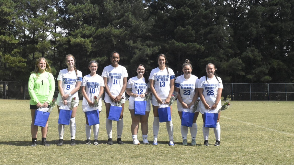 Lady Pioneers Defeat USC Lancaster on Sophomore Day