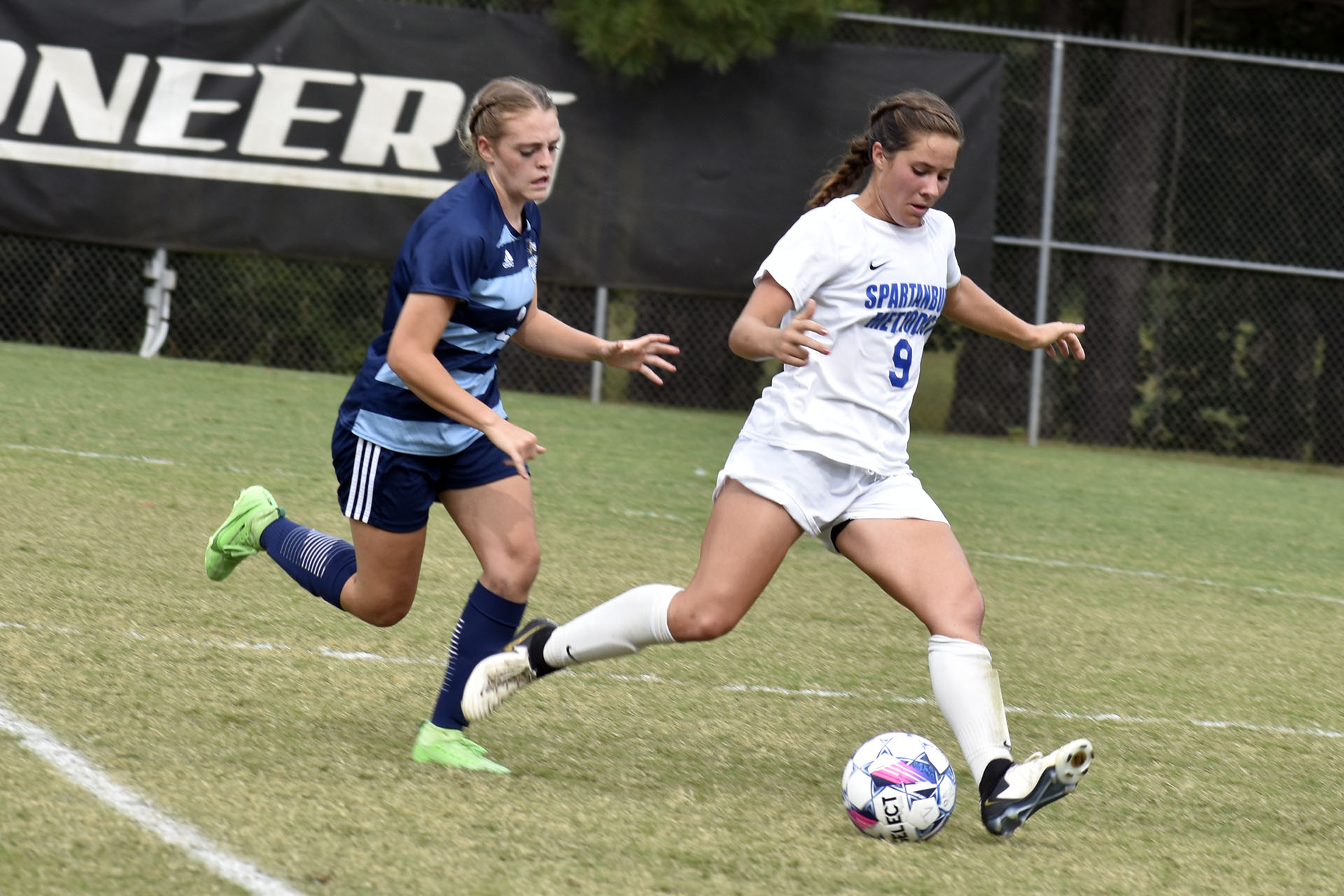 Six wins in a row for SMC Women's Soccer