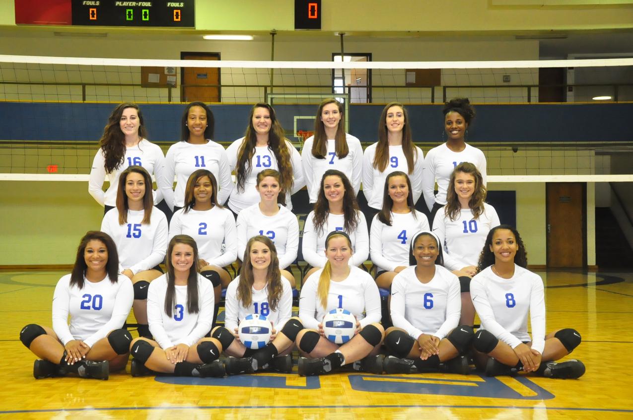 Pioneer Volleyball preps for District Tourney